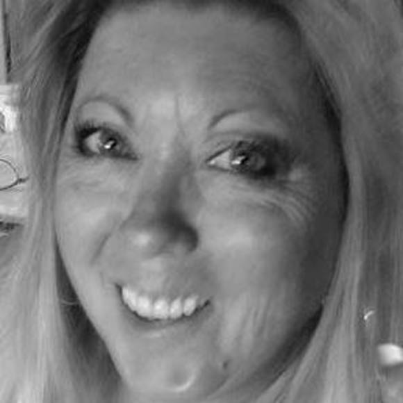 Meet your Posher, Wendy - Picture 1 of 1